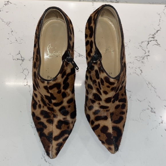 Christian Louboutin Ponyhair Ankle Boots size 39 1/2 - Picture 2 of 7